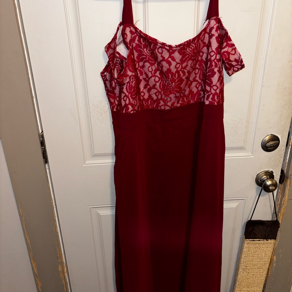 Chic One Shoulder Red Lace Dress
